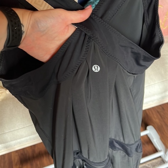 ❤️ Lululemon Romper Run For Your Money With Pockets Black 10 Retail $150 - Picture 5 of 8